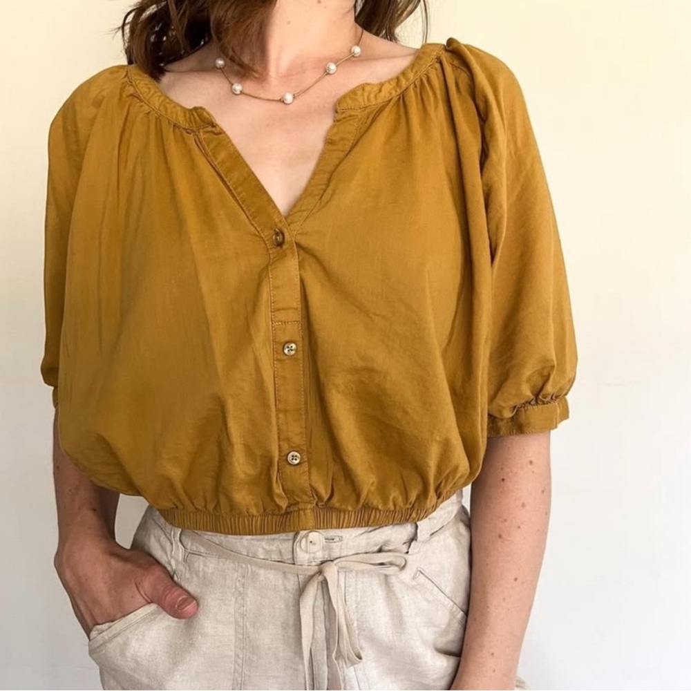 NWT Aerie Puff Sleeve Cropped Blouse Gold Size XS
